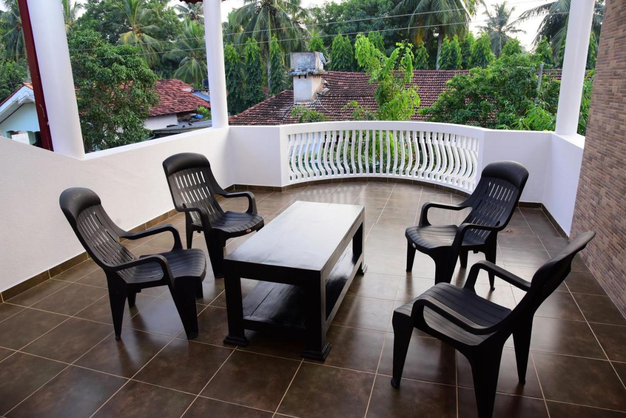 Airport Blessings Villa Katunayaka Extérieur photo