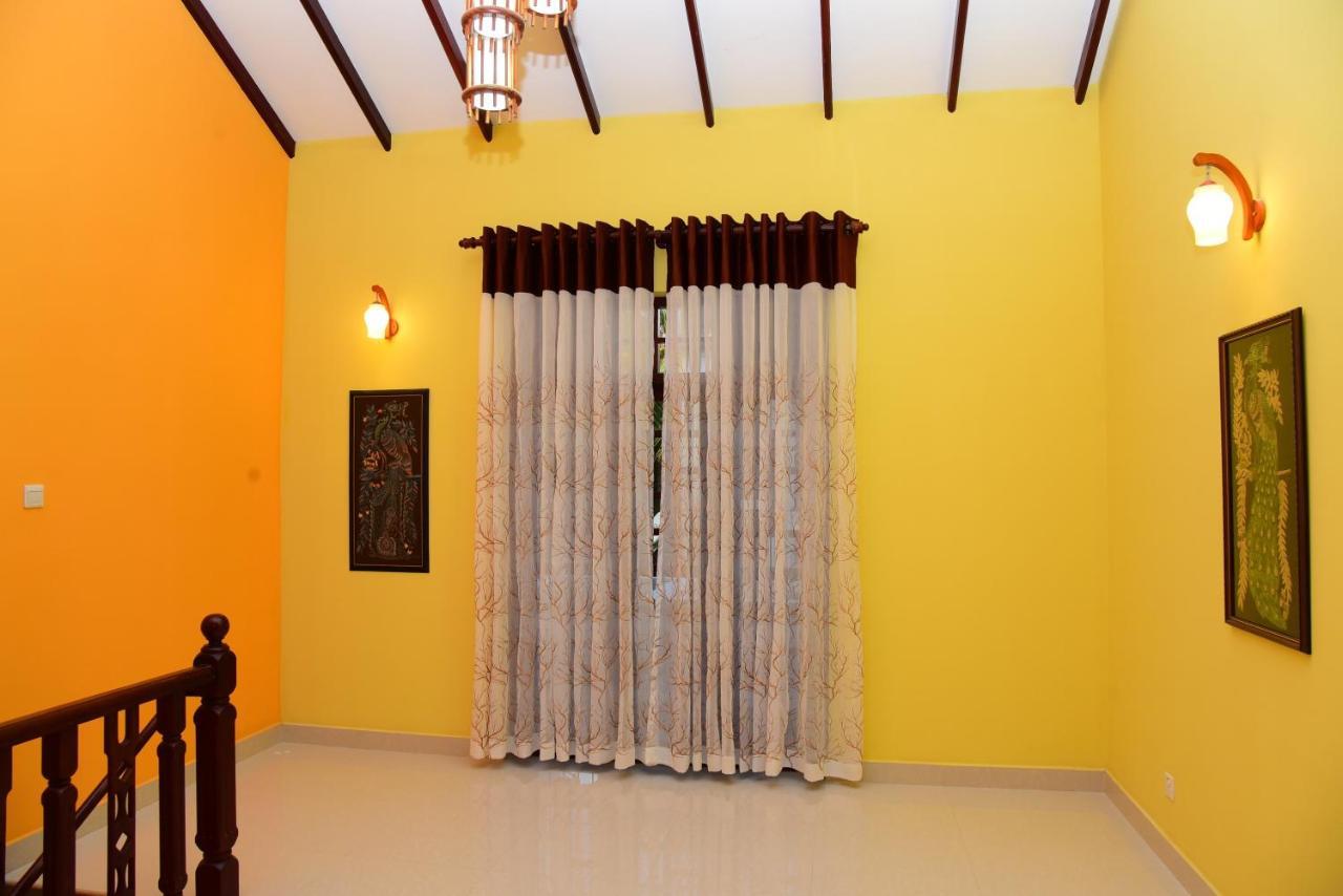 Airport Blessings Villa Katunayaka Extérieur photo